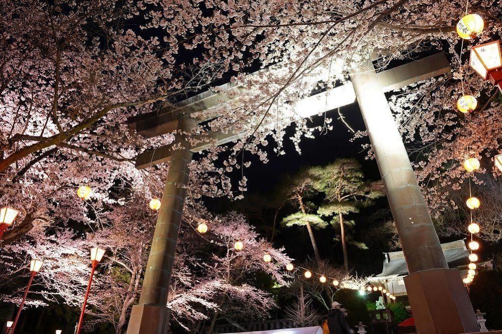 Asaya Hotel Nikko Buitenkant foto The shrine in April 2019